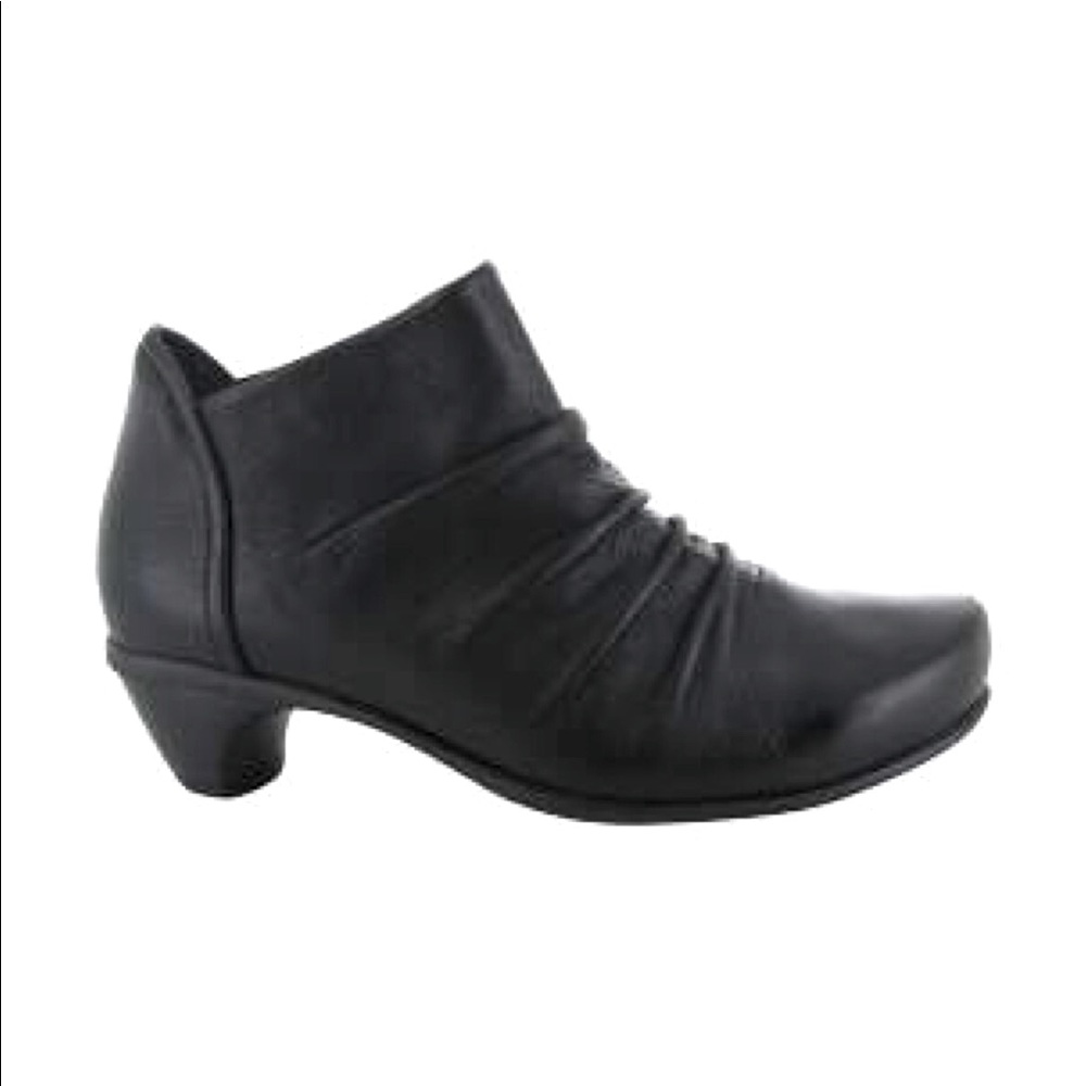 NAOT Advance Bootie